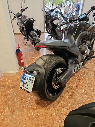 Benda LFC700 Full Power Negra