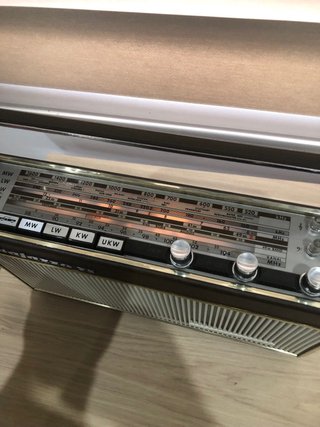 Radio portátil vintage Telefunken Bajazzo TS