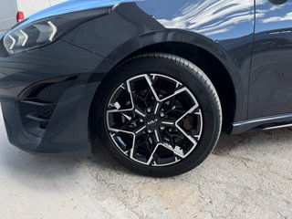 KIA Ceed 140cv GT LINE DCT 2025