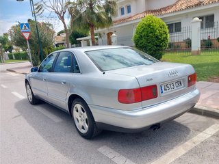 Audi A8 1999