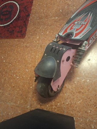 Patinete eléctrico rosa LOVEX