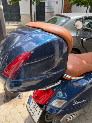 Vespa 125 GTS Azul Marino