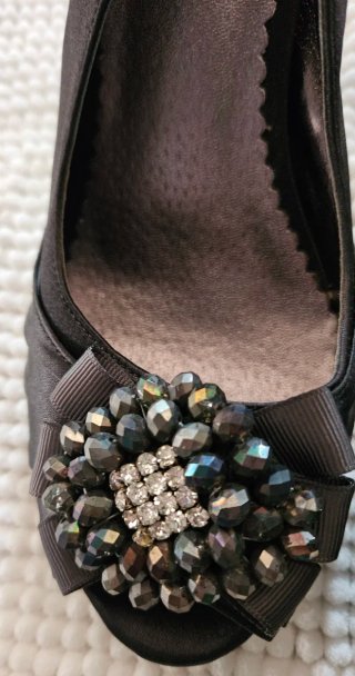 Zapatos de tacón negros JK