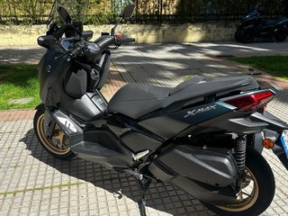 Yamaha Xmax 300 Tech Max