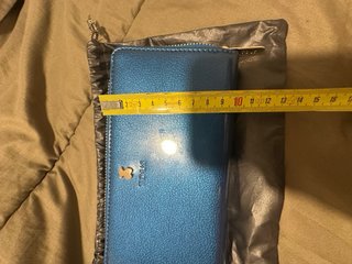 Billetera Tous Azul Metálico