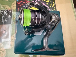 Carrete Pesca Daiwa Exceler LT 2000-XH