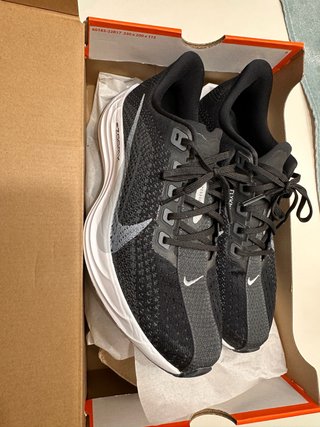Nike Pegasus Talla 40.5 Negro/Gris