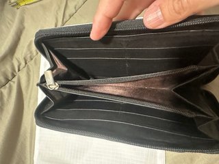 Billetera Carolina Herrera Negra CH