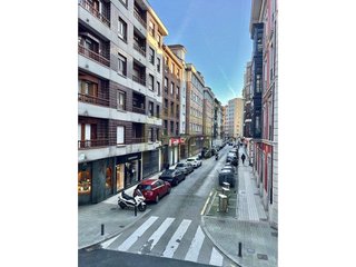 Piso en venta en Centro en Gijón
