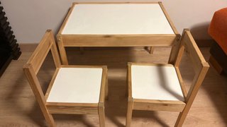 Mesa y 2 Sillas Infantiles Madera