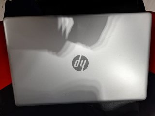 Portátil HP AMD A9 9425 R5 Negro