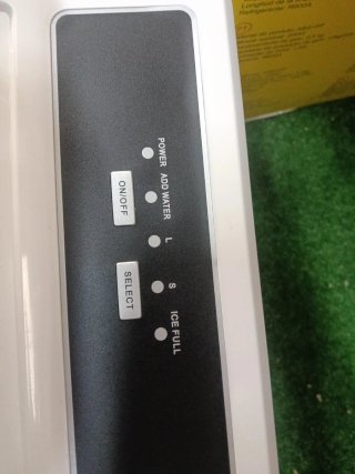Macchina per il ghiaccio Andowl 200W