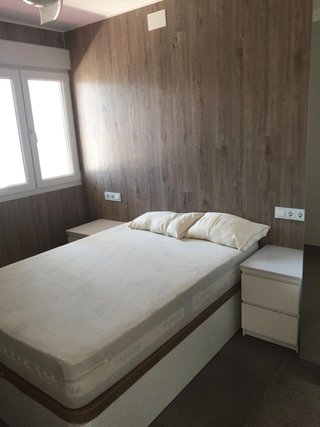 Alquilar piso vacacional Almeria Julio y Agsoto