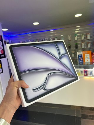 iPad Air 13 2026 M4 128GB WIFI NUEVA