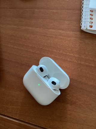 Apple AirPods 3ª Generación