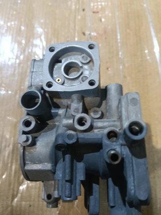 Cuerpo Carburador Metálico