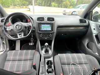 Volkswagen Golf 2010