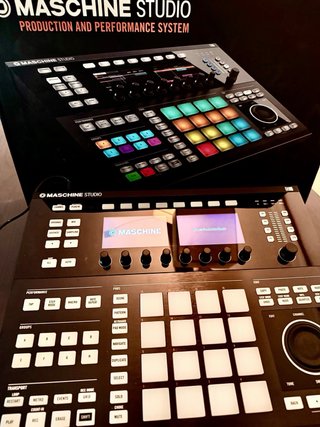 Native Instruments Maschine Studio