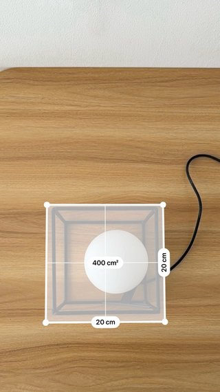 Lámpara de mesa moderna cubo.