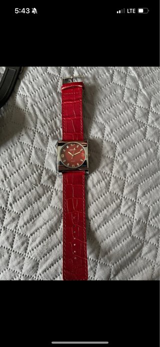 Reloj Awatch Cuadrado Correa Roja