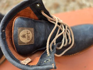 Botas de Piel Art Negras y Marrones
