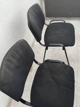 Mesa de oficina de hierro y cristal + 2 sillas