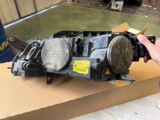Faro Xenon Derecho VW CC