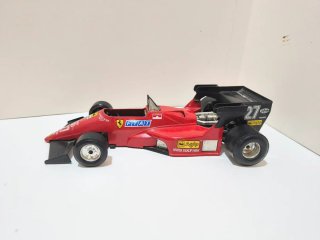Modellino Ferrari 126 C4 Burago 1:24