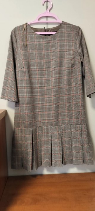 Vestido de cuadros marrón y rosa