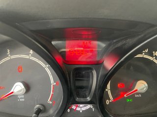 Ford Fiesta 2012 pegtina c