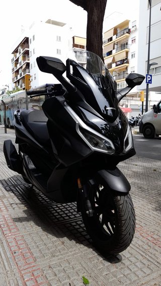 Honda Forza 125
