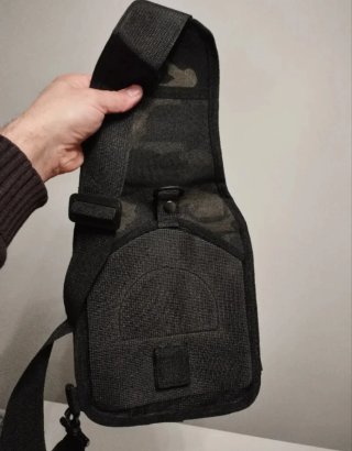 Bandolera Táctica 8L Camuflaje Negra