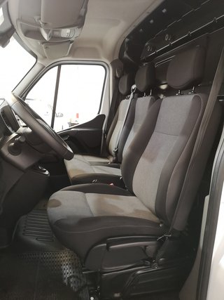 Renault Master 2023