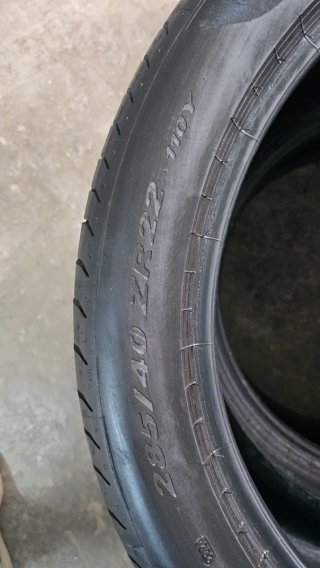 Neumáticos 285 40 22 Pirelli