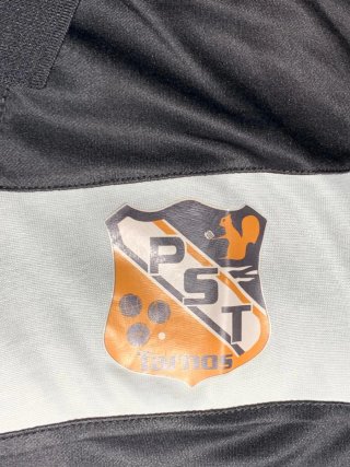 Polo Deportivo Eldera Negro y Blanco