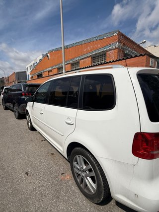 Volkswagen Touran 2012