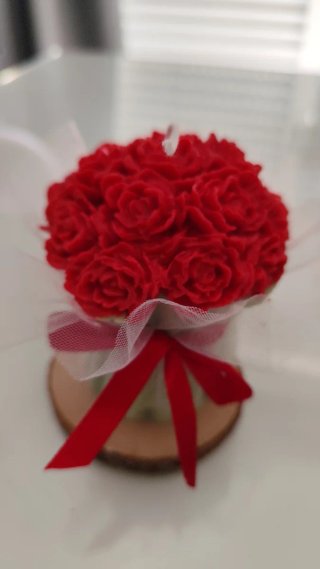 Velas Artesanales Rosas Rojas