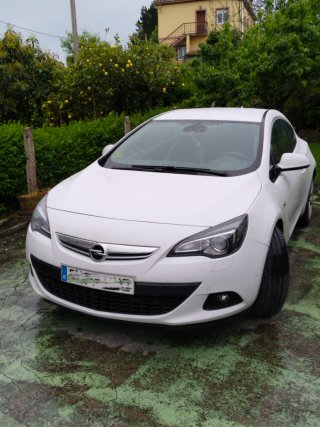 Opel Astra 2.0CDTI Sportive s/s 165cv