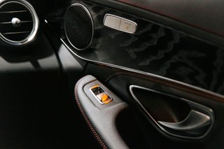 Mercedes C43 AMG BiTurbo 4Matic V6 390cv