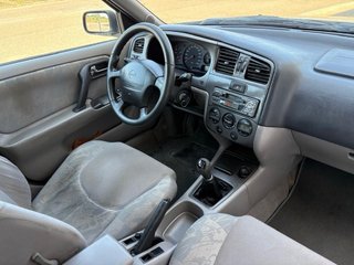 NISSAN PRIMERA. 94.000km!!!