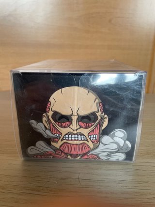 Colossal Titan Youtooz Figura Vinilo