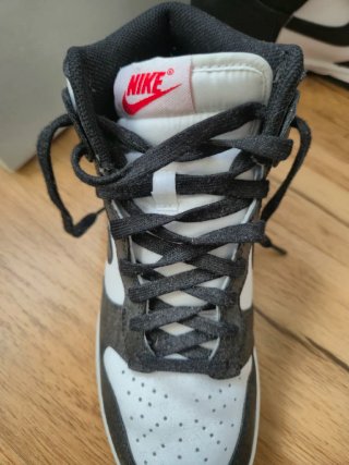 Nike Dunk High Negro y Blanco