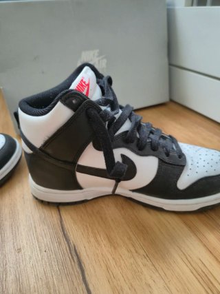 Nike Dunk High Negro y Blanco