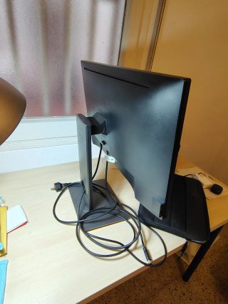 Monitor LCD 24 pulgadas full HD como nuevo