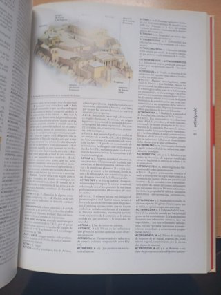 Enciclopedia universal Larousse 1