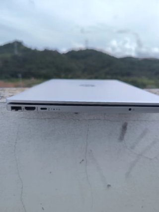 HP i7 8 Gen SSD