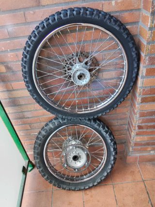 Yamaha dt 125 re