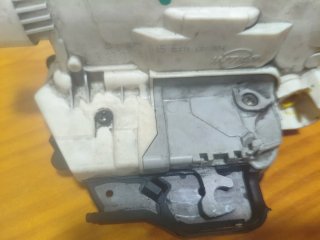 Cerradura A3 8P Puerta Piloto