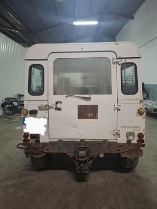 Land Rover Defender 1992