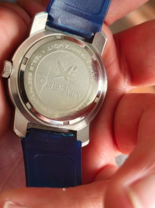 Reloj Ungaro La Caixa